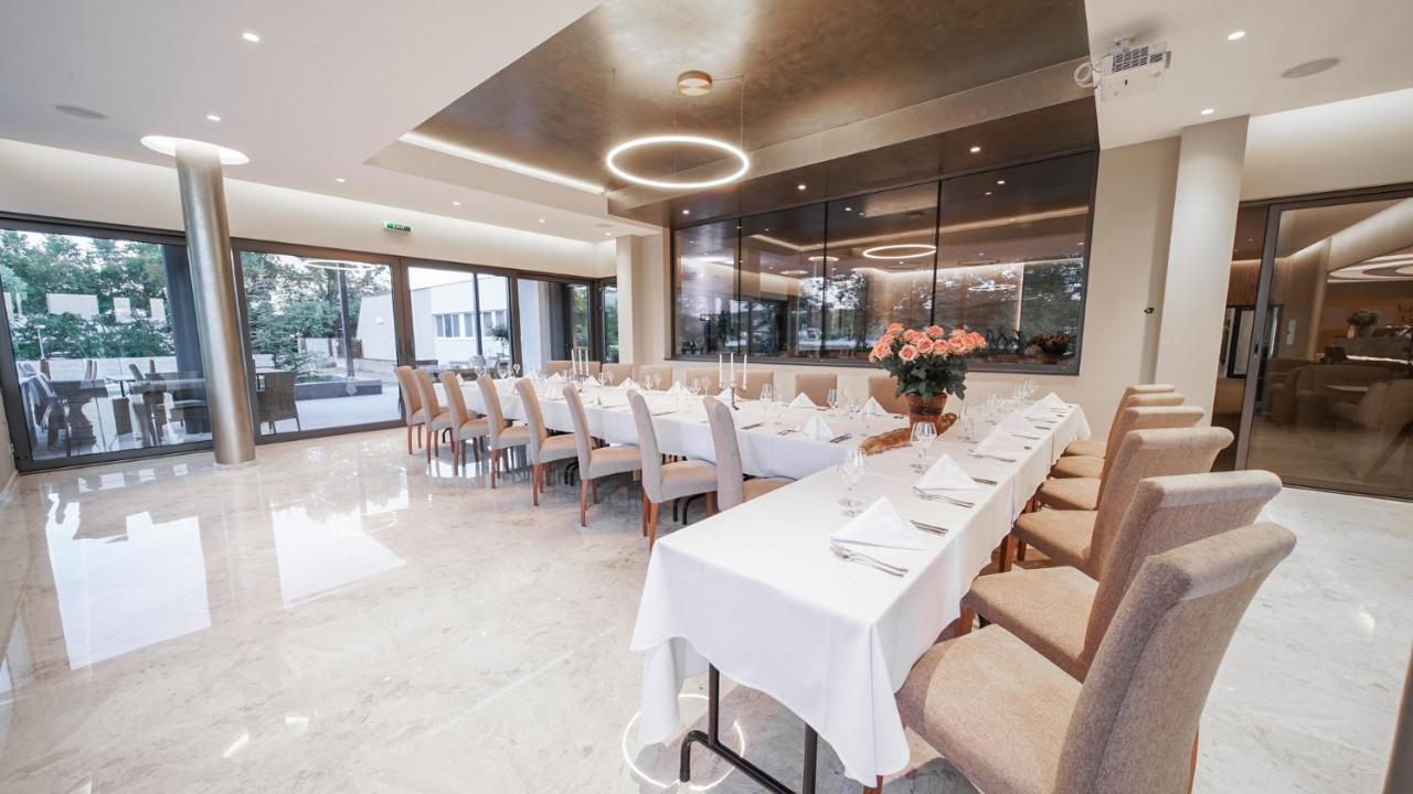 Maj Hotel Medical Wellness Piest'any Buitenkant foto