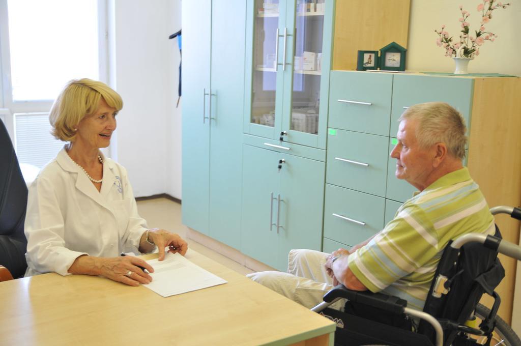 Maj Hotel Medical Wellness Piest'any Buitenkant foto